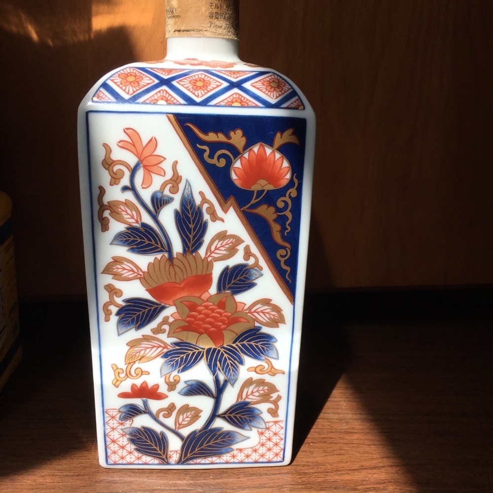 Vintage Hand painted Arita Yaki ceramic Suntory whisky bottle